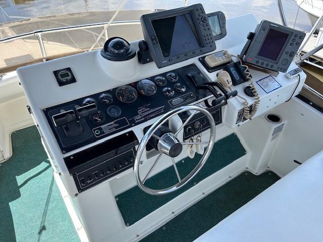 1993 Silverton 34 Aft Cabin Motor Yacht