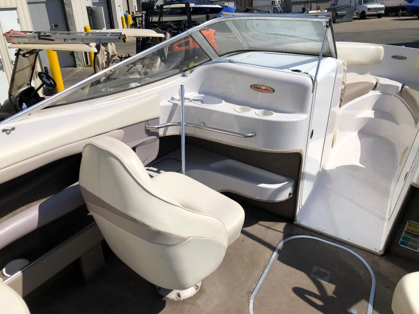 1997 Four Winns 240 Horizon