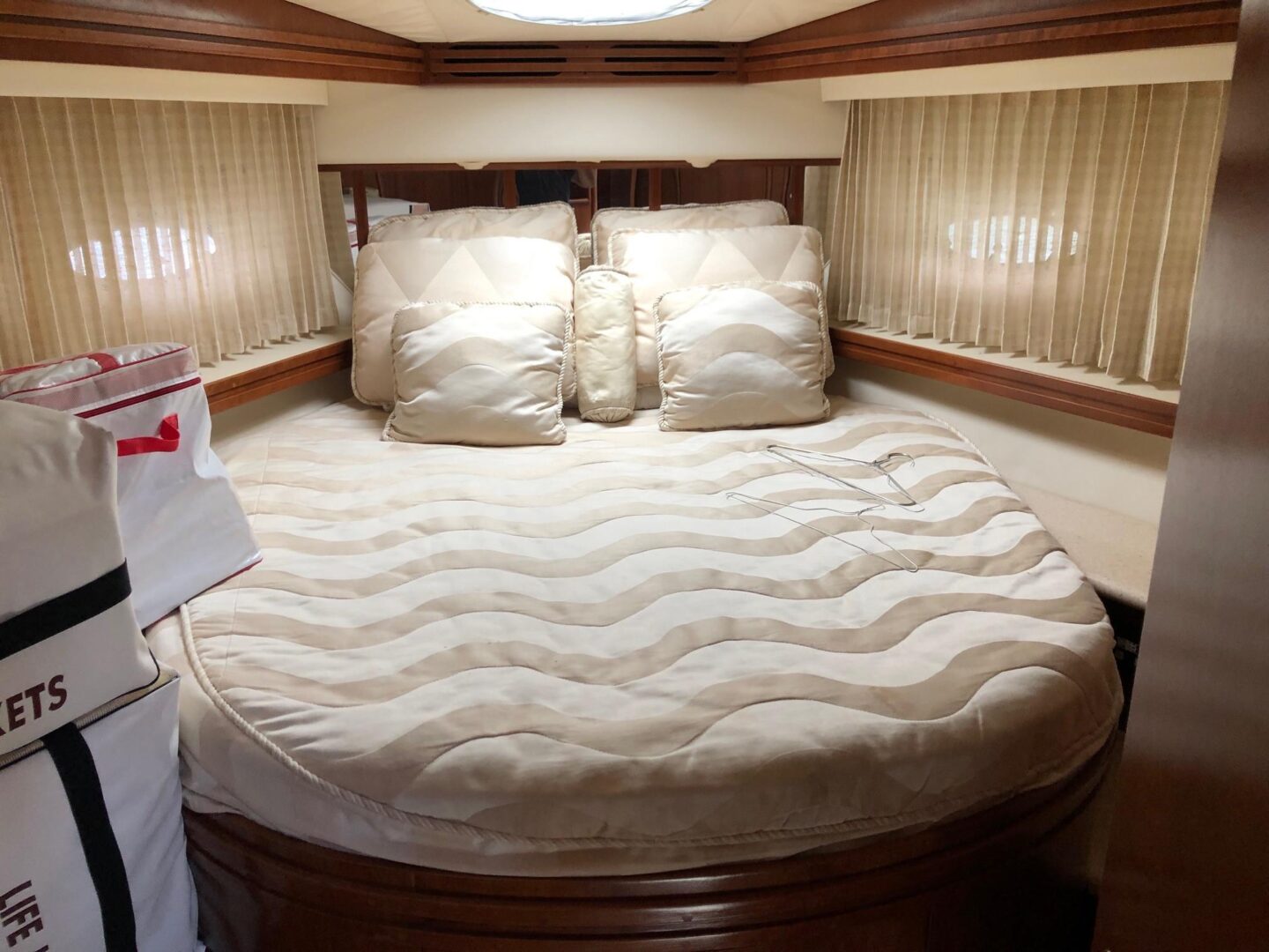 1998 Carver 530 Voyager Pilothouse