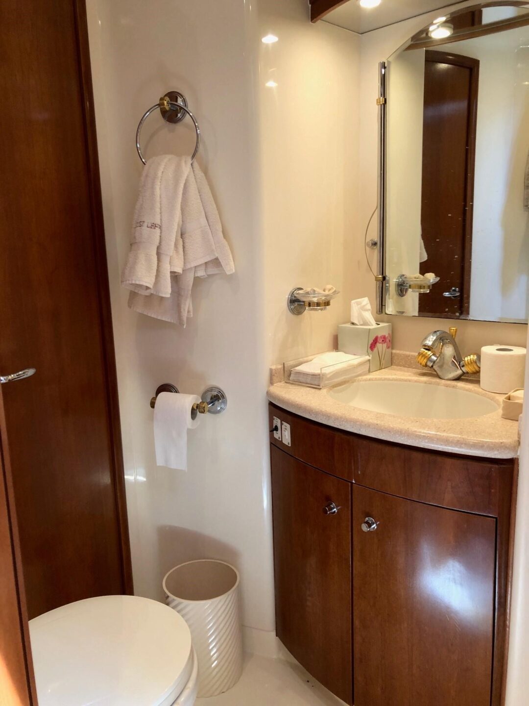 1998 Carver 530 Voyager Pilothouse