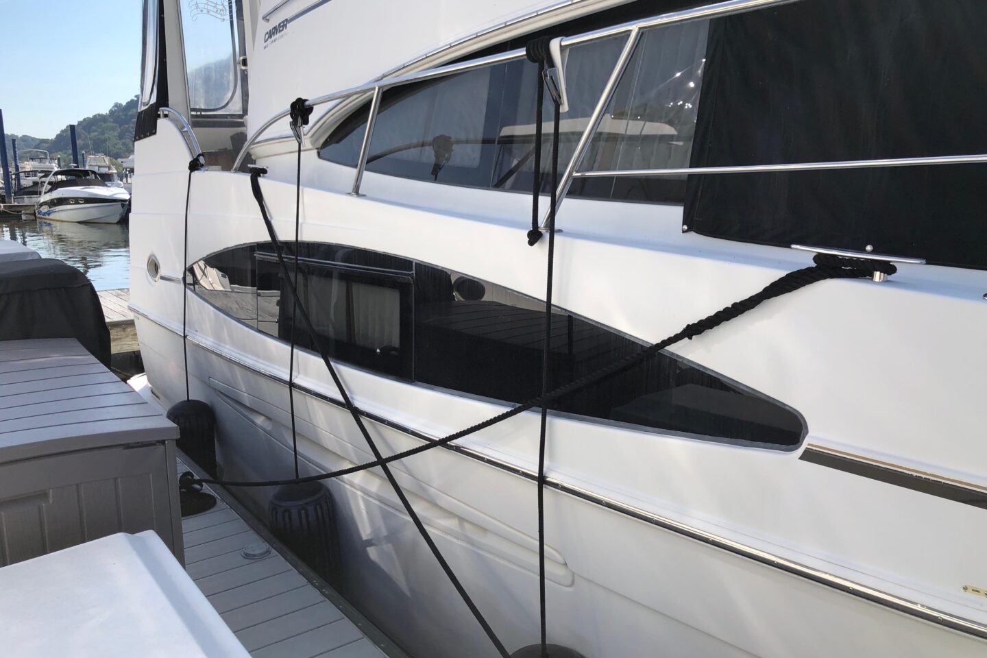 2004 Carver 366 Motor Yacht