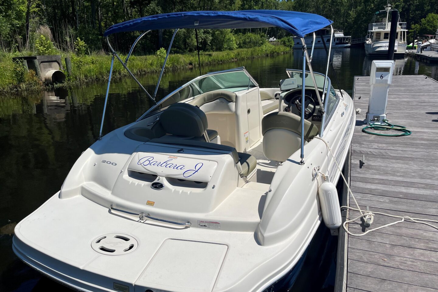 2006 Sea Ray 200 Sundeck