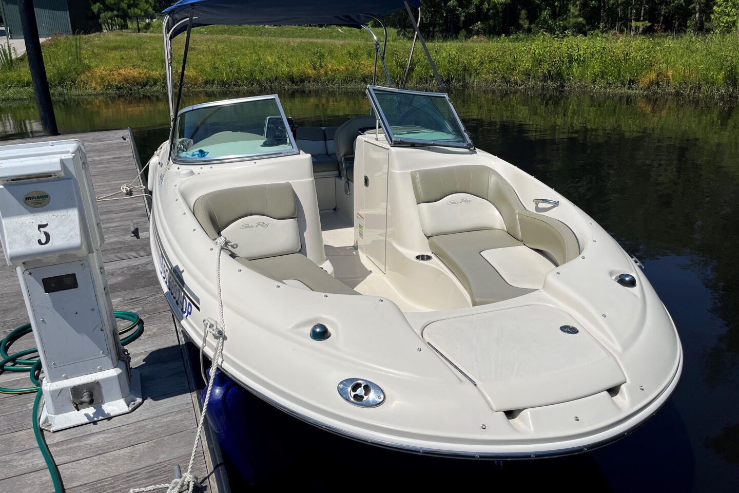 2006 Sea Ray 200 Sundeck