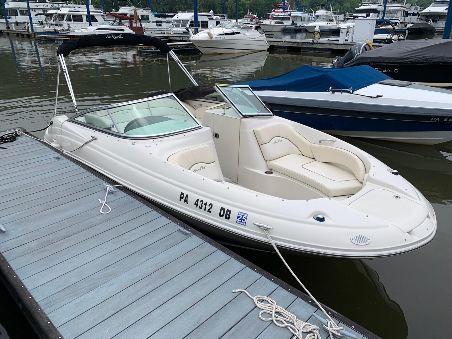 2008 Sea Ray 200 Sundeck