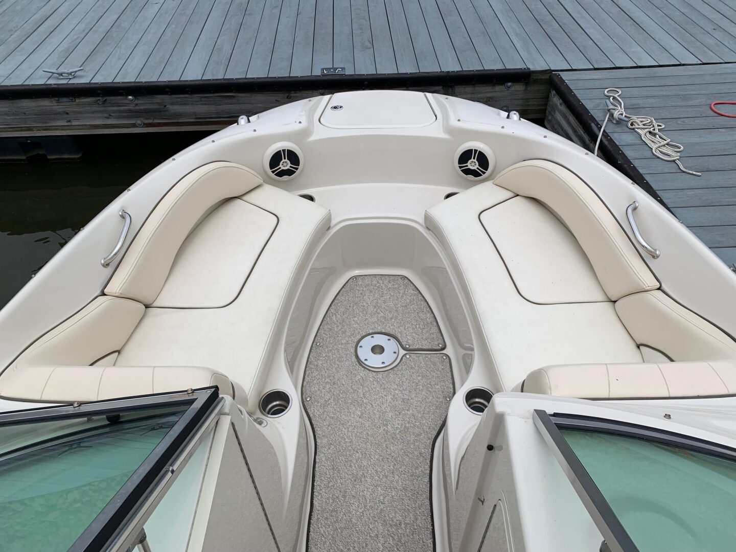2008 Sea Ray 200 Sundeck
