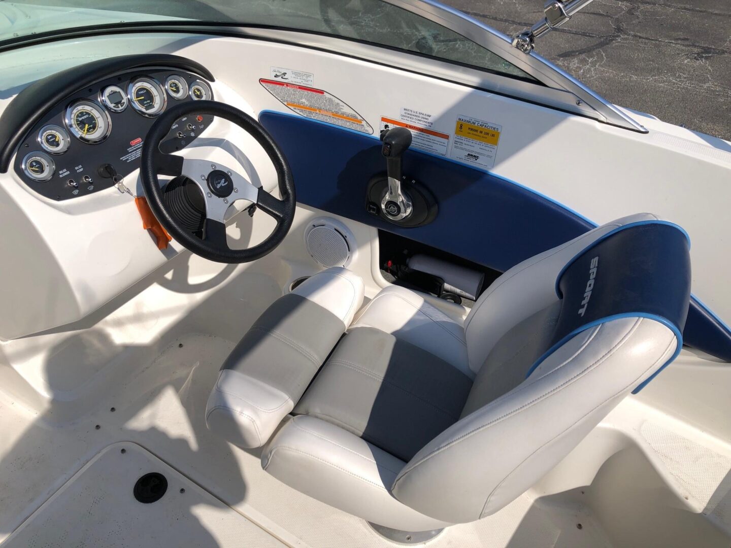 2011 Sea Ray 195 Sport