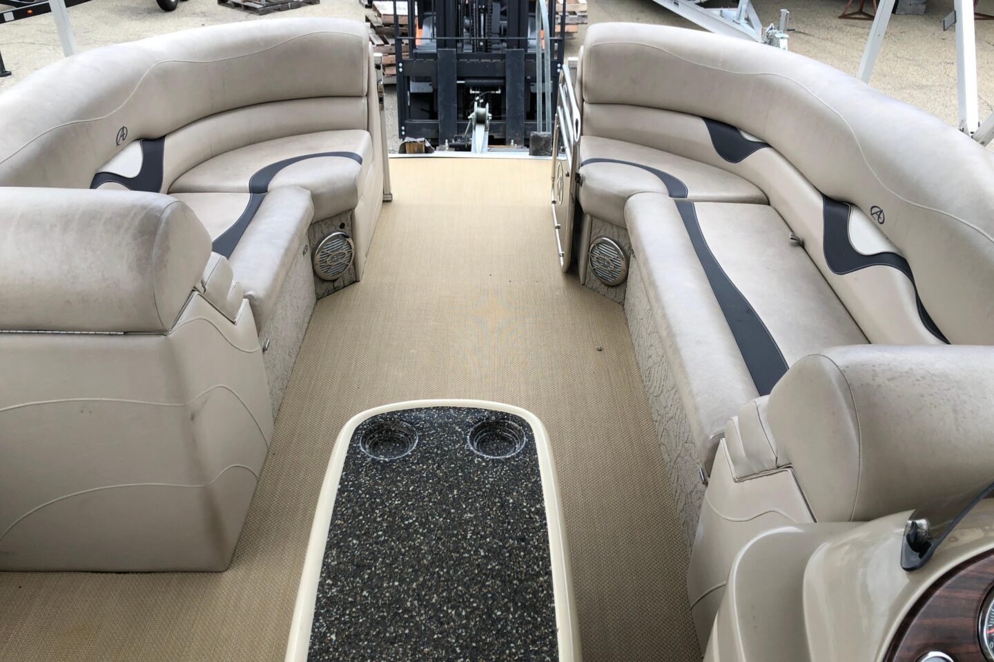 2013 Avalon FUNSHIP 2485