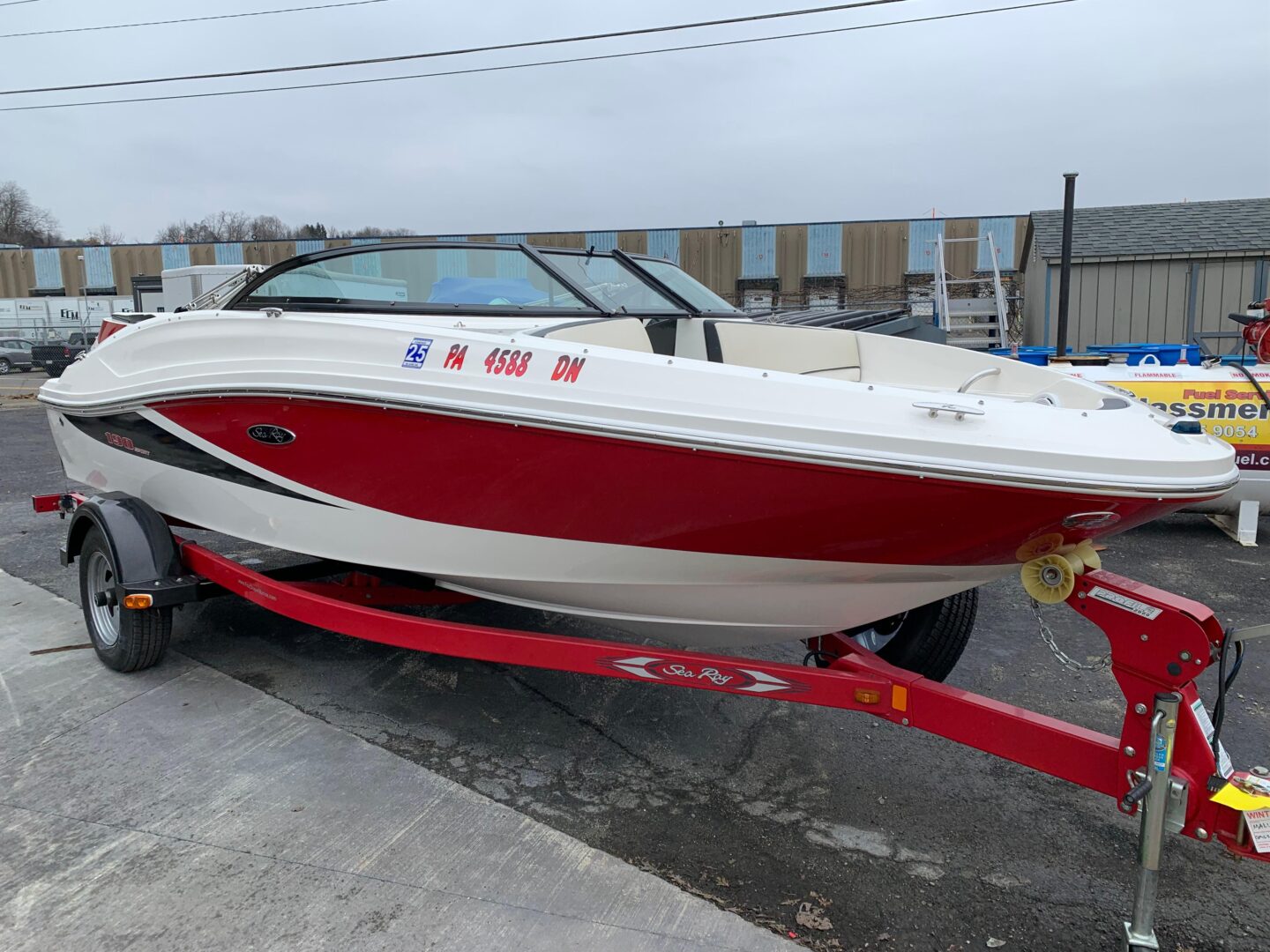 2013 Sea Ray 190 Sport