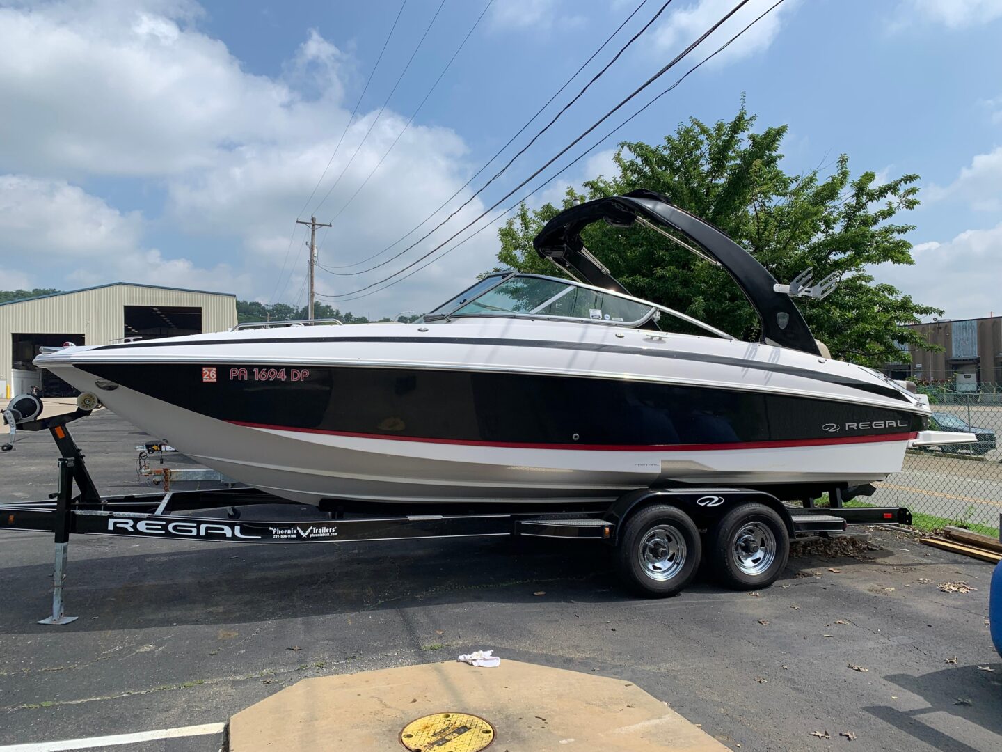 2014 Regal 27 FasDeck