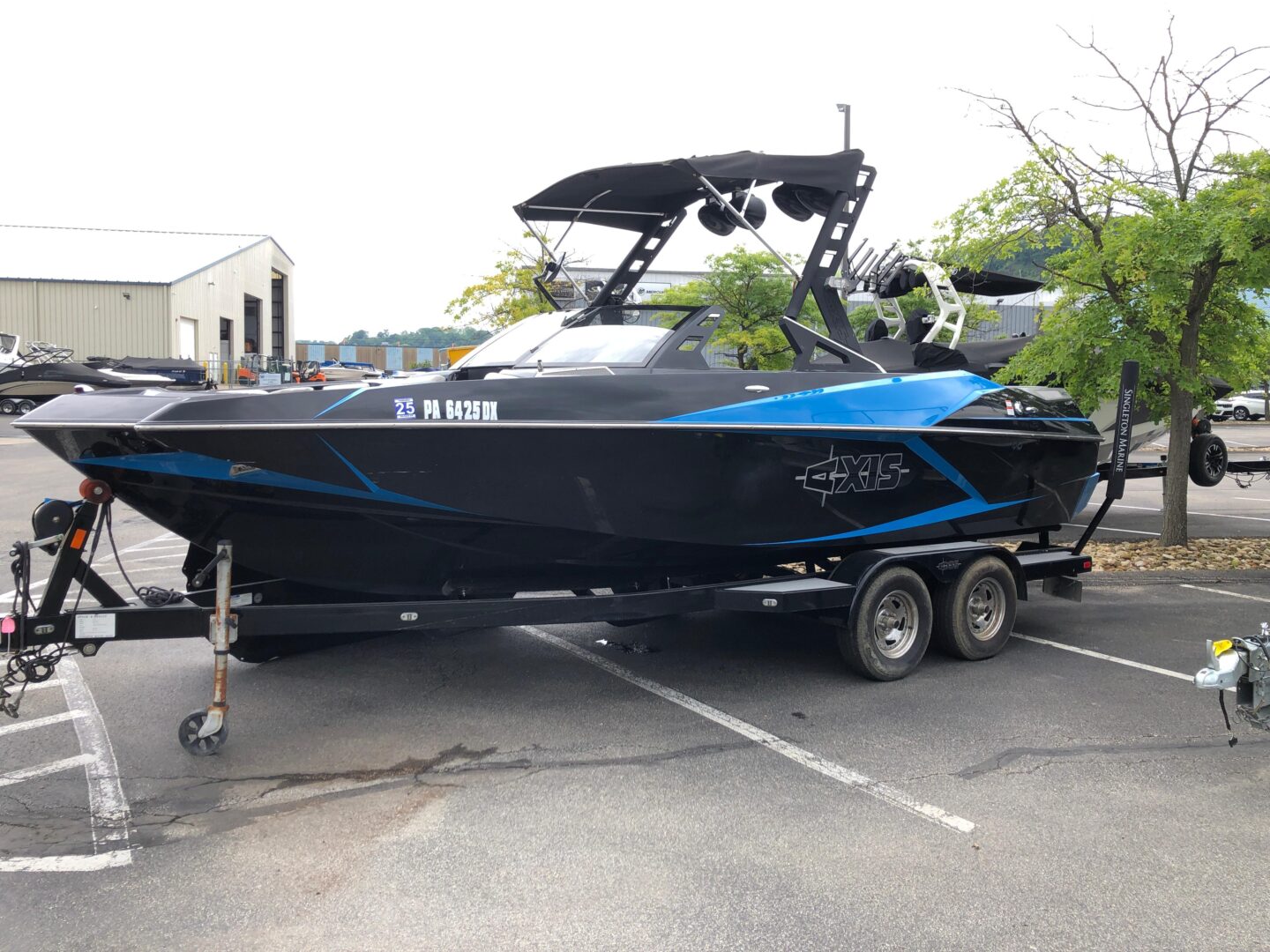 2016 Axis A22
