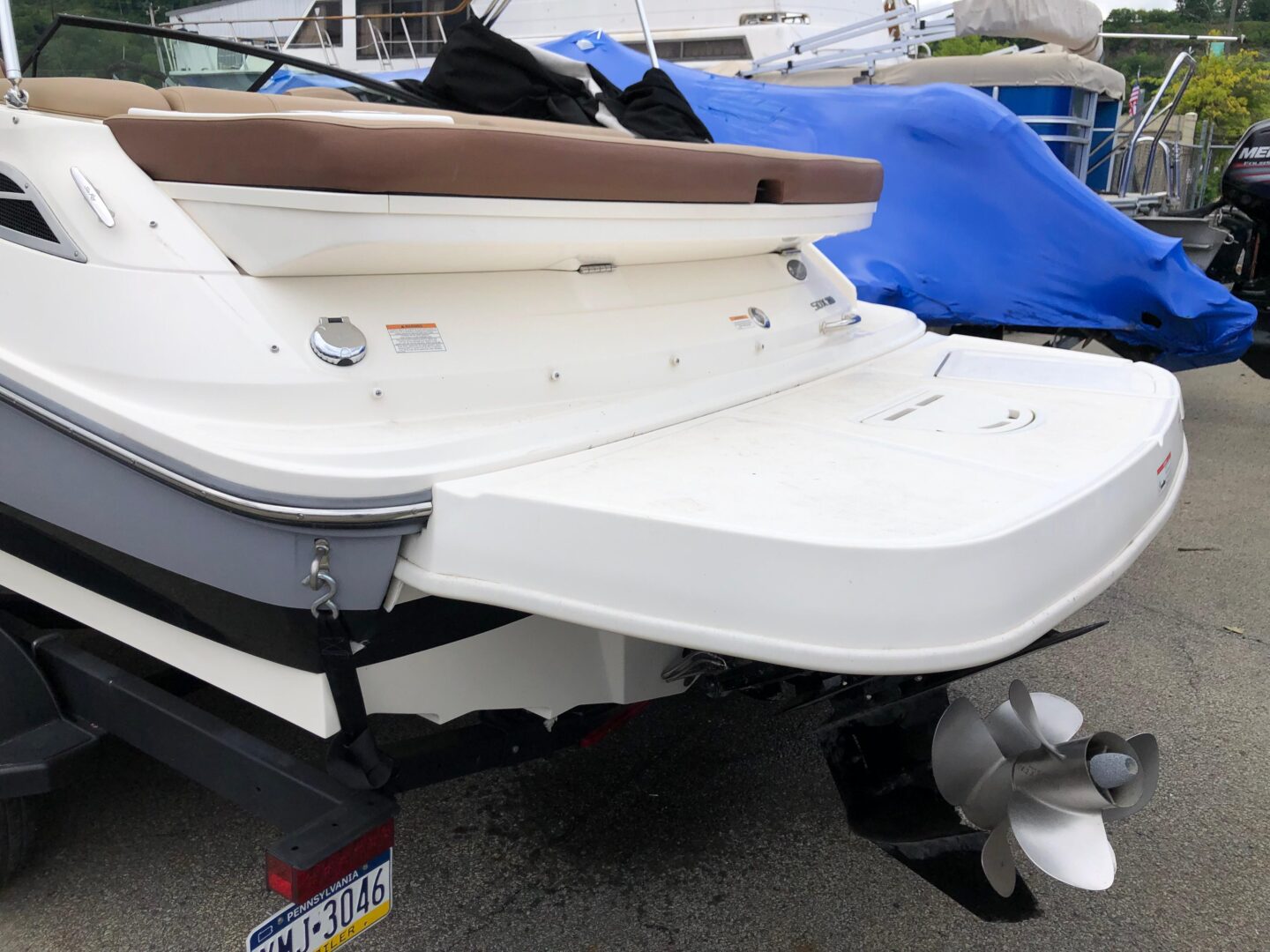 2017 Sea Ray SDX 220