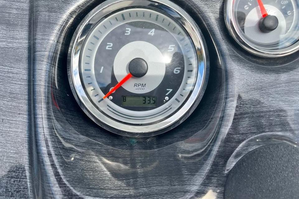 2021 Avalon 2285 LSZ CRUISE REAR BENCH