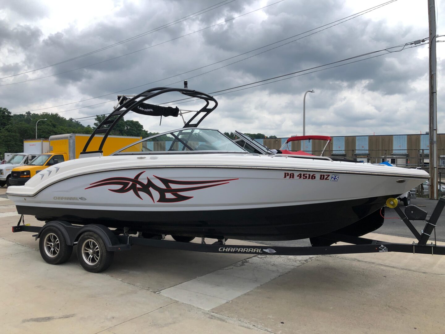 2021 Chaparral 23 SSi