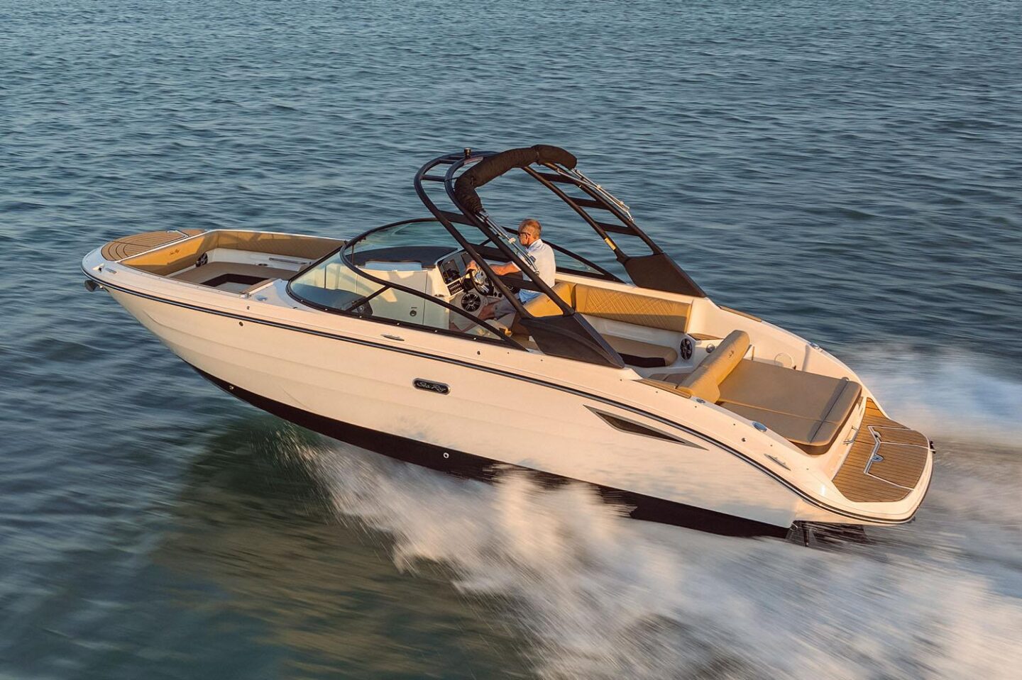 2025 Sea Ray SDX 270