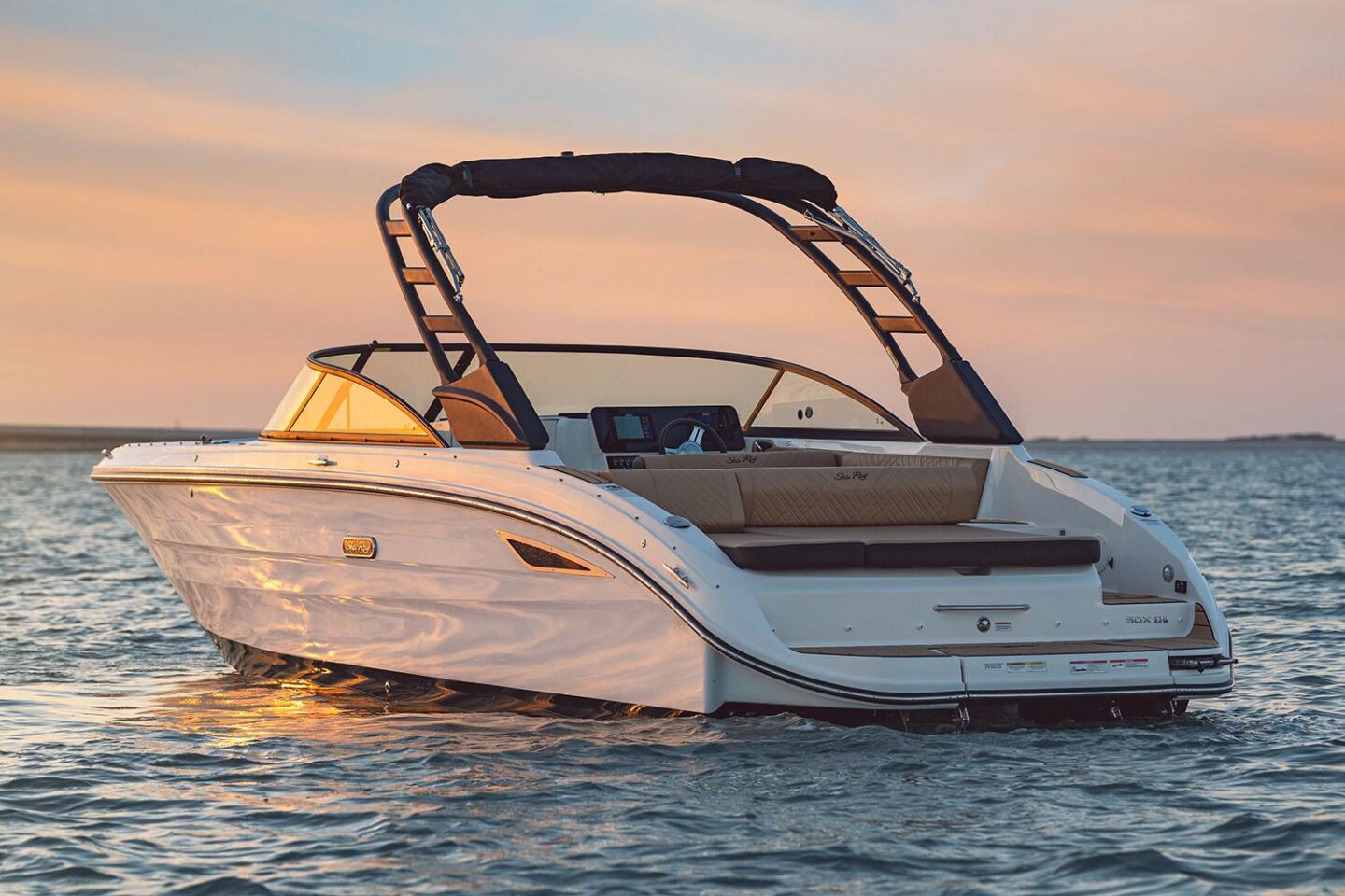 2025 Sea Ray SDX 270