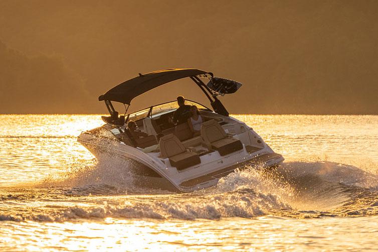 2025 Sea Ray SDX 290