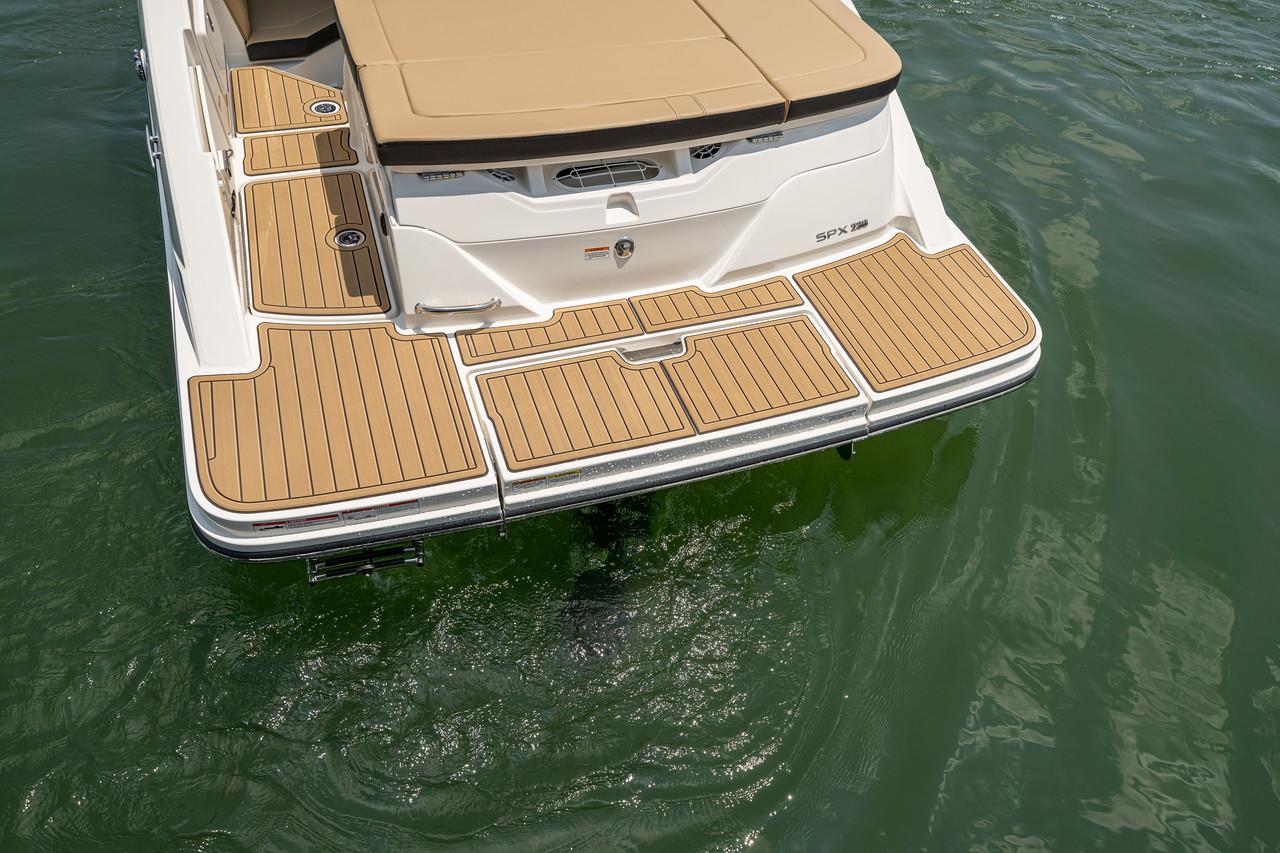 2025 Sea Ray SPX 230