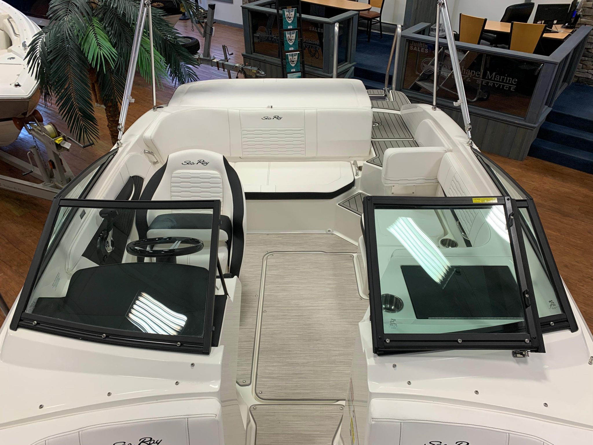 2022 Sea Ray SPX 190