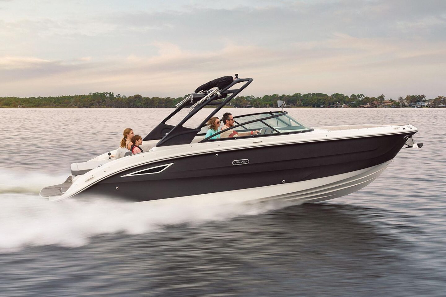 2025 Sea Ray SDX 270