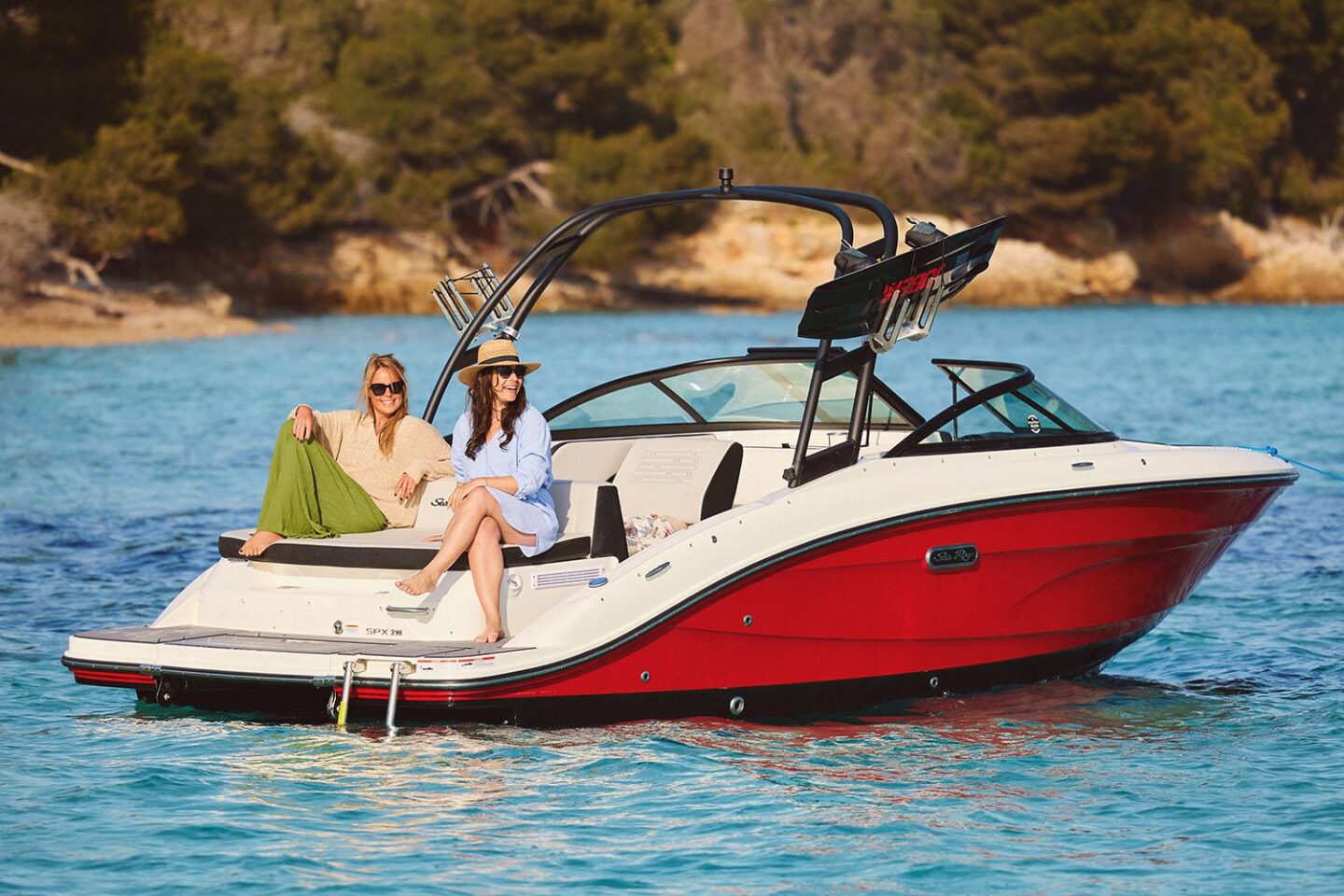 2025 Sea Ray SPX 210